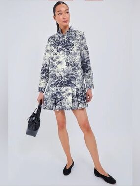 Tuckernut Tate dress in Navy Blue Toile Like New